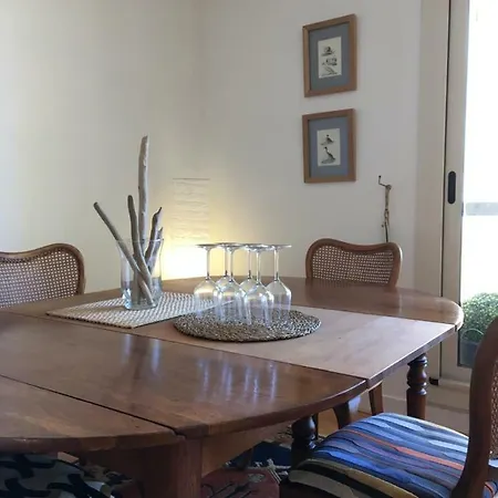 Ravissant Avec Parking Διαμέρισμα